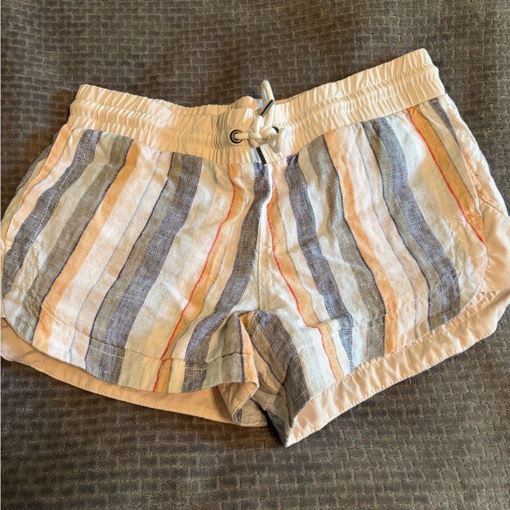 Athleta Cream and Blue Athletic Shorts Lightweight Elastic Waist